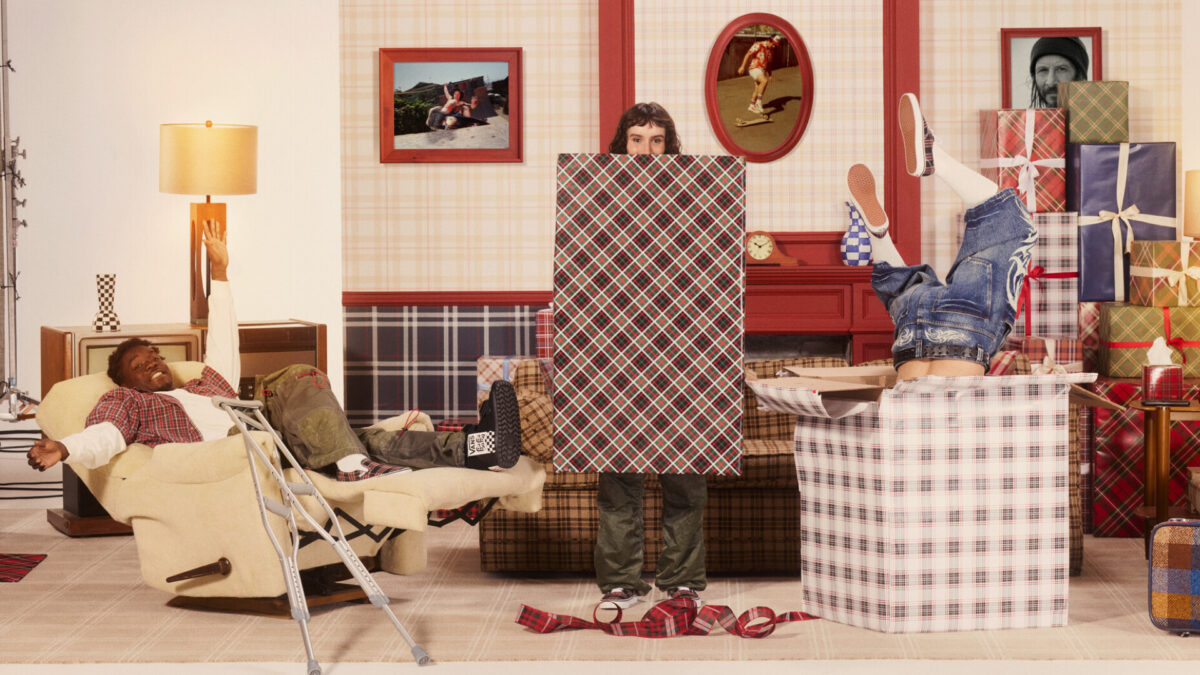 Moda, l’Holiday season comincia con le nuove immagini di campagna Moda, l’Holiday season comincia con le nuove immagini di campagna