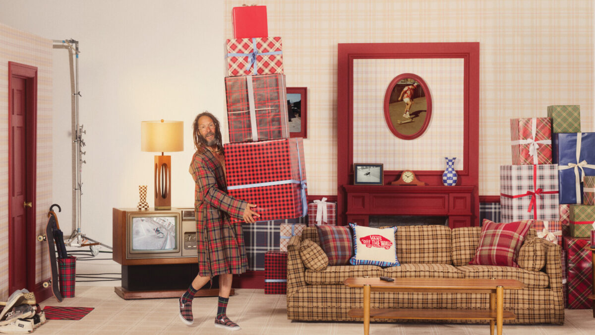 Moda, l’Holiday season comincia con le nuove immagini di campagna Moda, l’Holiday season comincia con le nuove immagini di campagna