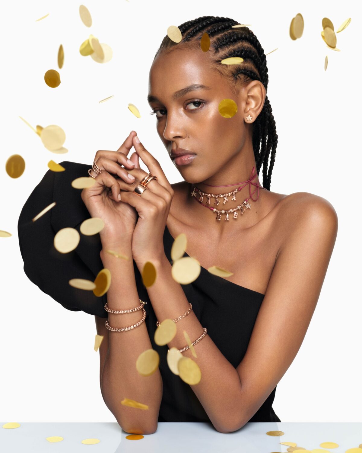 La magia delle feste conquista la moda La magia delle feste conquista la moda