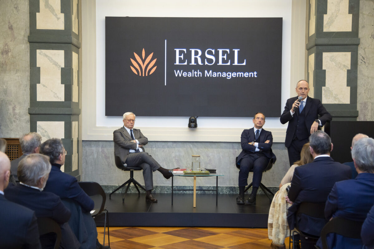 Luca Dal Fabbro presenta «Proteggere il futuro» a Milano: dialogo con Giulio Tremonti sulle sfide energetiche globali Luca Dal Fabbro presenta «Proteggere il futuro» a Milano: dialogo con Giulio Tremonti sulle sfide energetiche globali