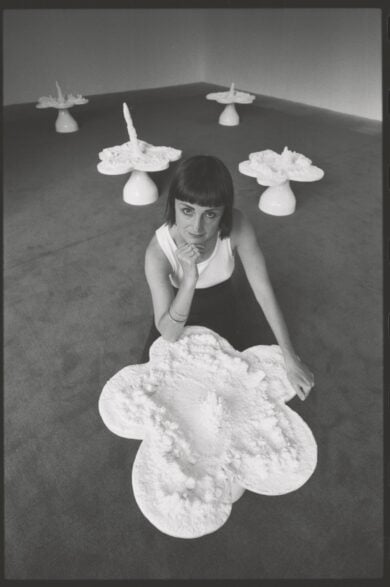 Il Museo Novecento di Firenze celebra le donne con le opere di Helen Chadwick