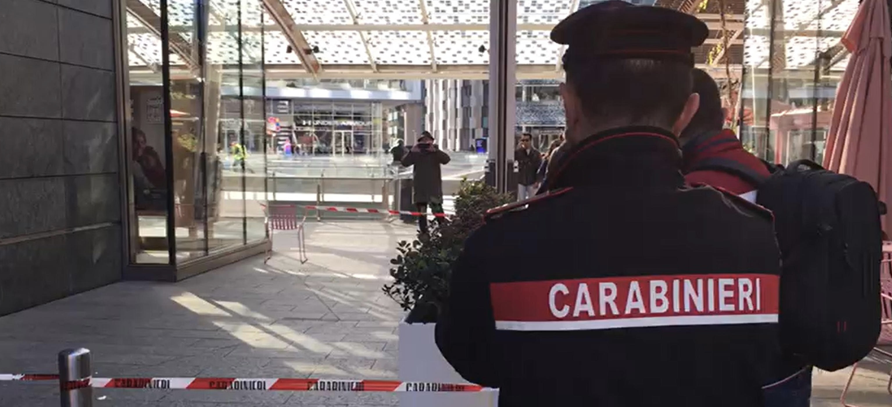 L’accoltellatore con precedenti solo in Italia può ancora circolare libero: il caso che riapre il dibattito sulla sicurezza L’accoltellatore con precedenti solo in Italia può ancora circolare libero: il caso che riapre il dibattito sulla sicurezza