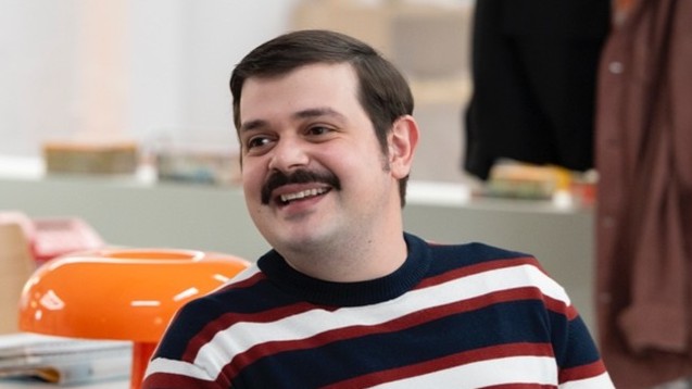 Francesco Russo racconta Pierpaolo in Call My Agent Italia 3: “Ho imparato nelle difficoltà a essere un po’ più leggero.”