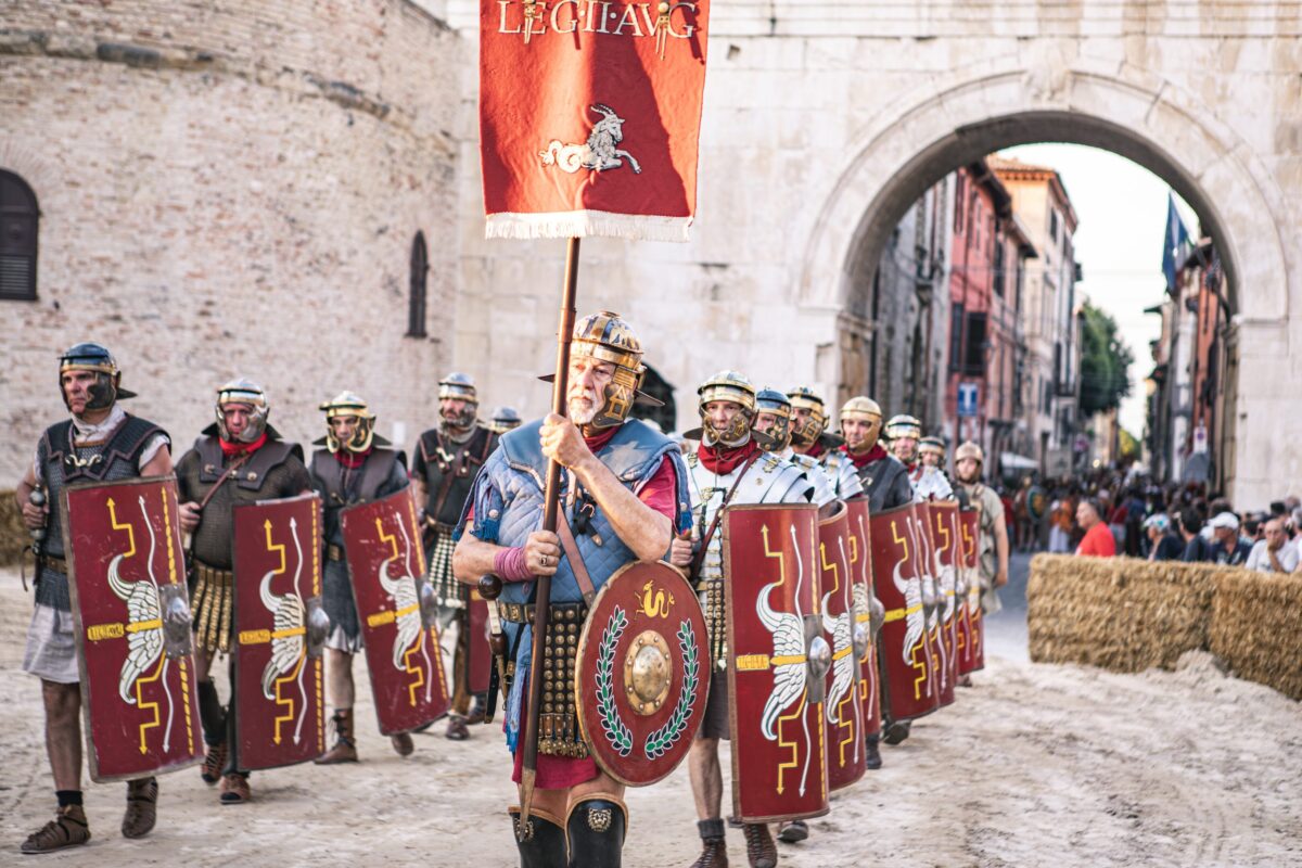 Nasce la Giornata nazionale degli abiti storici: l’Italia celebra le sue radici e il Made in Italy Nasce la Giornata nazionale degli abiti storici: l’Italia celebra le sue radici e il Made in Italy