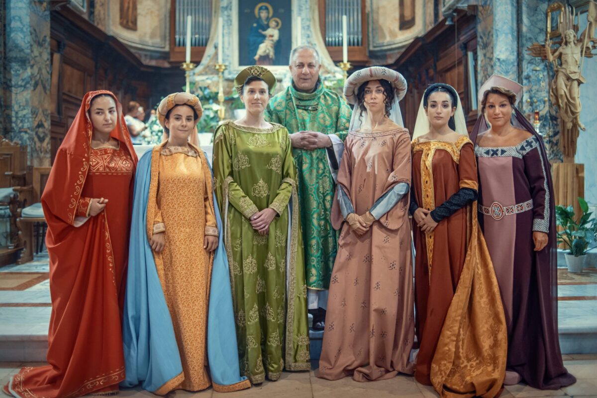 Nasce la Giornata nazionale degli abiti storici: l’Italia celebra le sue radici e il Made in Italy Nasce la Giornata nazionale degli abiti storici: l’Italia celebra le sue radici e il Made in Italy