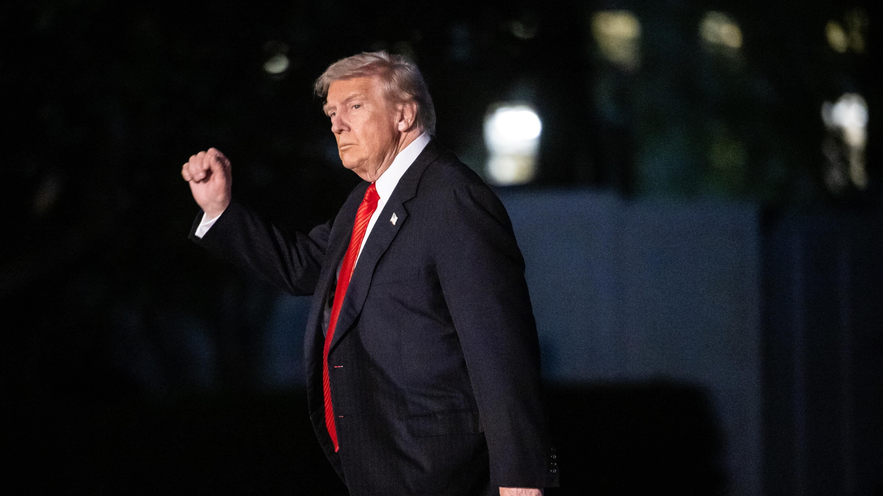 Trump avverte nuovamente la Nigeria: “Basta uccidere cristiani o interverremo” Trump avverte nuovamente la Nigeria: “Basta uccidere cristiani o interverremo”