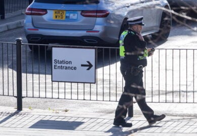 Il criminale è di colore? Scatta la censura