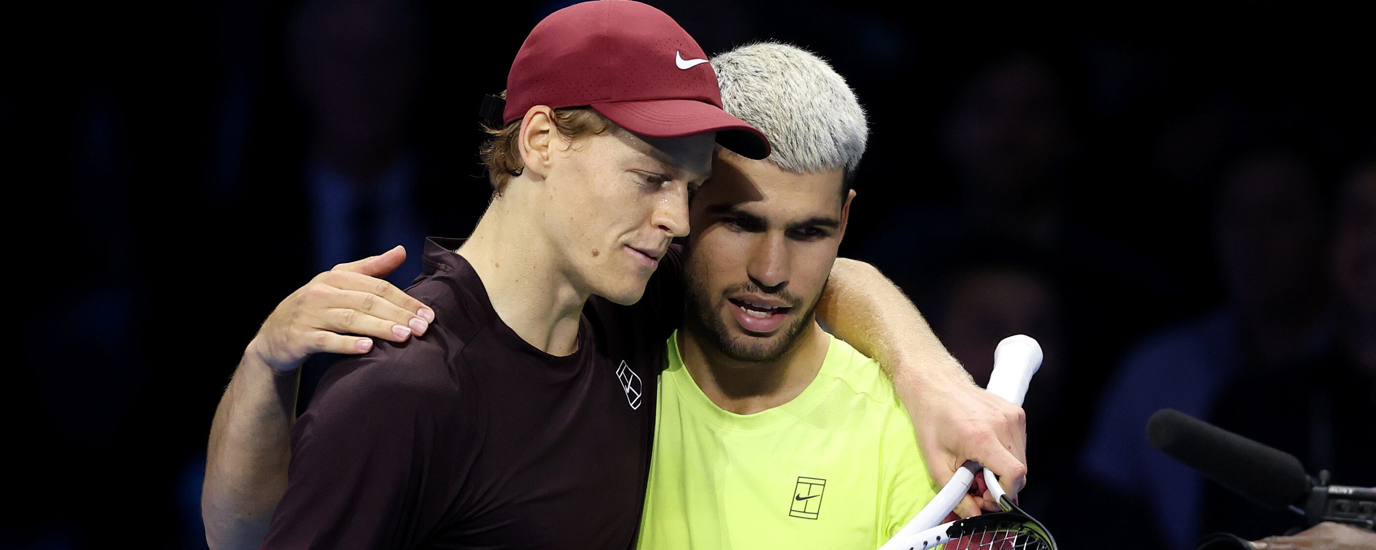 Sinner unico: piega Alcaraz in due set e si dimostra numero uno Sinner unico: piega Alcaraz in due set e si dimostra numero uno