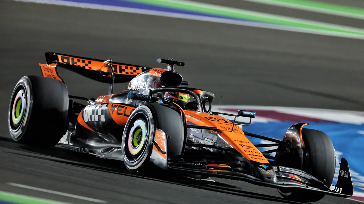Formula 1, Piastri vince la sprint race e si avvicina a Norris in classifica. Il mondiale a tre con Verstappen è ancora apertissimo