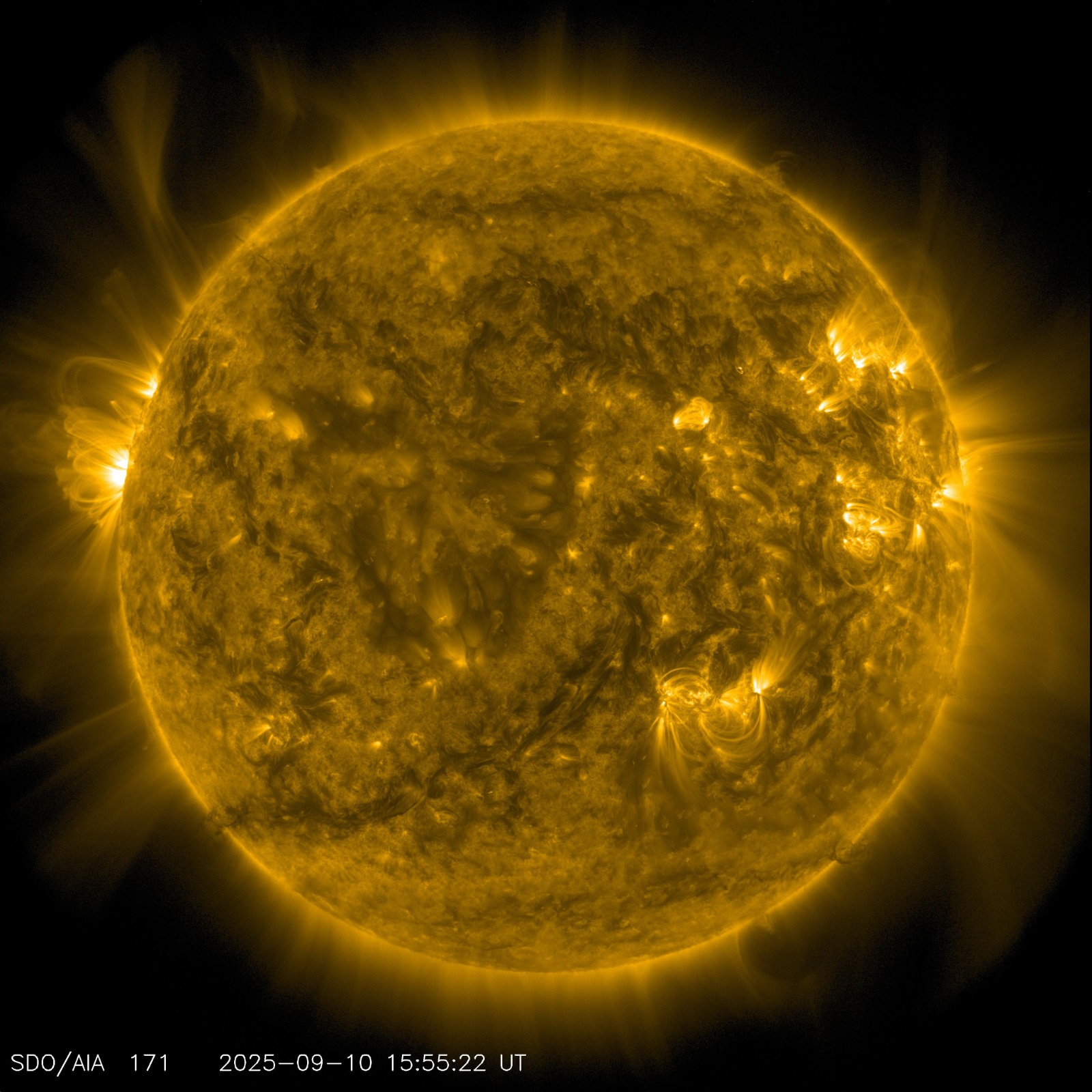 Allarme dallo spazio: il Sole erutta con forza devastante. Blackout e rischi per la Terra