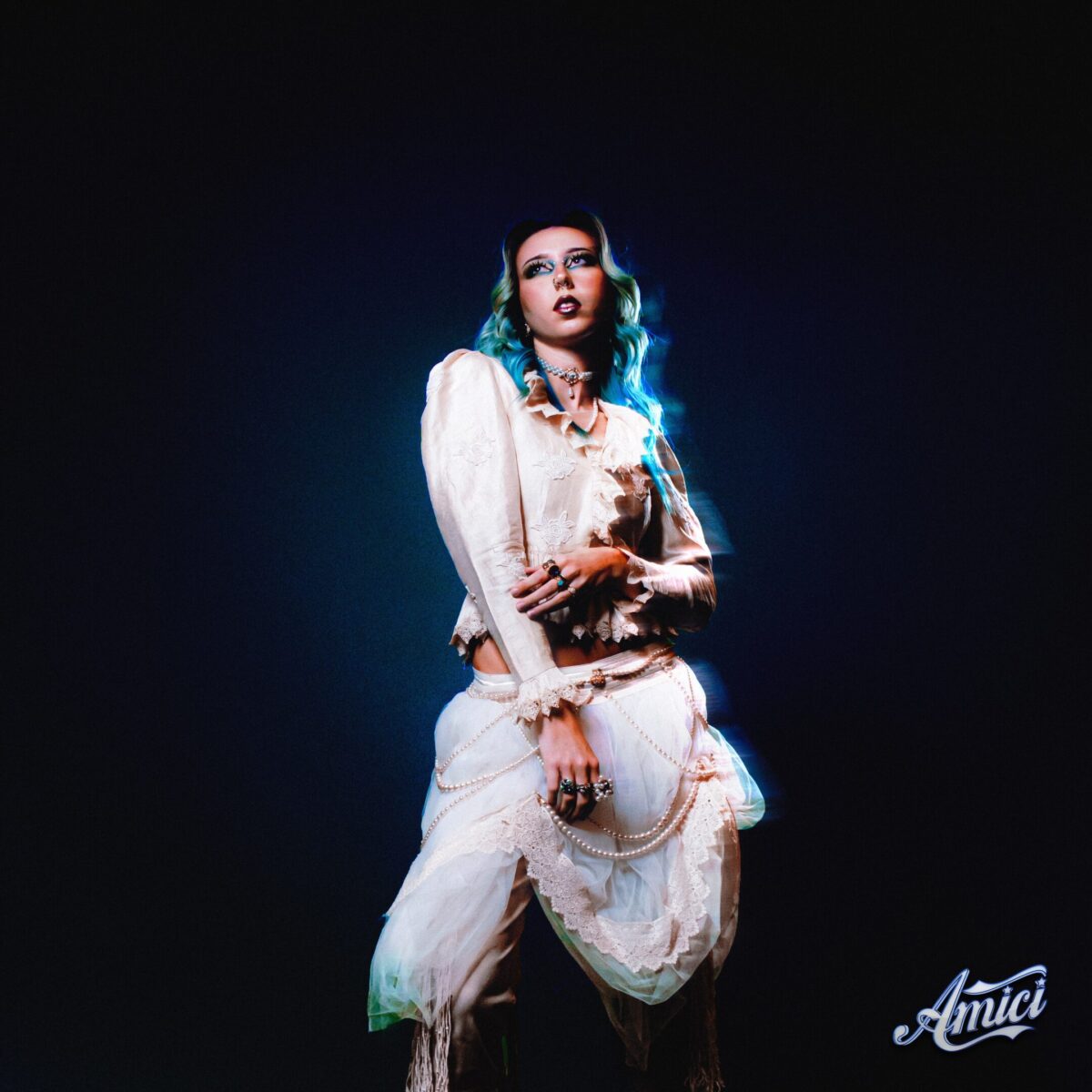 Amici di Maria De Filippi, in arrivo i primi brani inediti: tutto quello che sappiamo sulle nuove canzoni Amici di Maria De Filippi, in arrivo i primi brani inediti: tutto quello che sappiamo sulle nuove canzoni