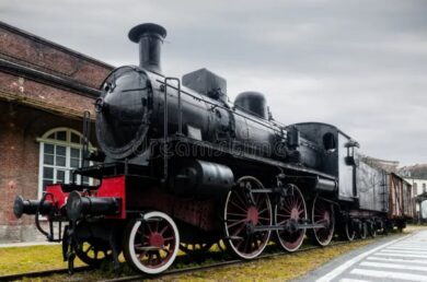 Gruppo FS al Vittoriano, viaggio nella storia delle ferrovie d’Italia con la mostra del VIVE