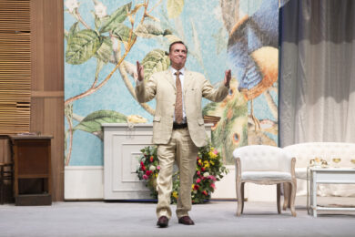 “Il vedovo”: al Teatro Manzoni di Milano il remake del celebre film del 1959