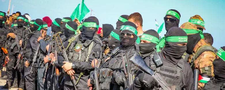 Allarme in Europa: Hamas pronta ad attaccare il Vecchio continente con armi nascoste e miliziani jihadisti Allarme in Europa: Hamas pronta ad attaccare il Vecchio continente con armi nascoste e miliziani jihadisti