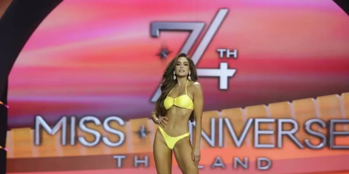 Miss Universo 2025, l’incoronazione di Fatima Bosch tra giudici in fuga e scivoloni (letterari) Miss Universo 2025, l’incoronazione di Fatima Bosch tra giudici in fuga e scivoloni (letterari)