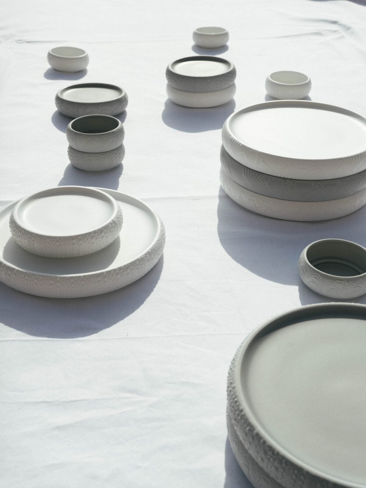 Arredo, il design sposa il colore Pantone 2026 Arredo, il design sposa il colore Pantone 2026