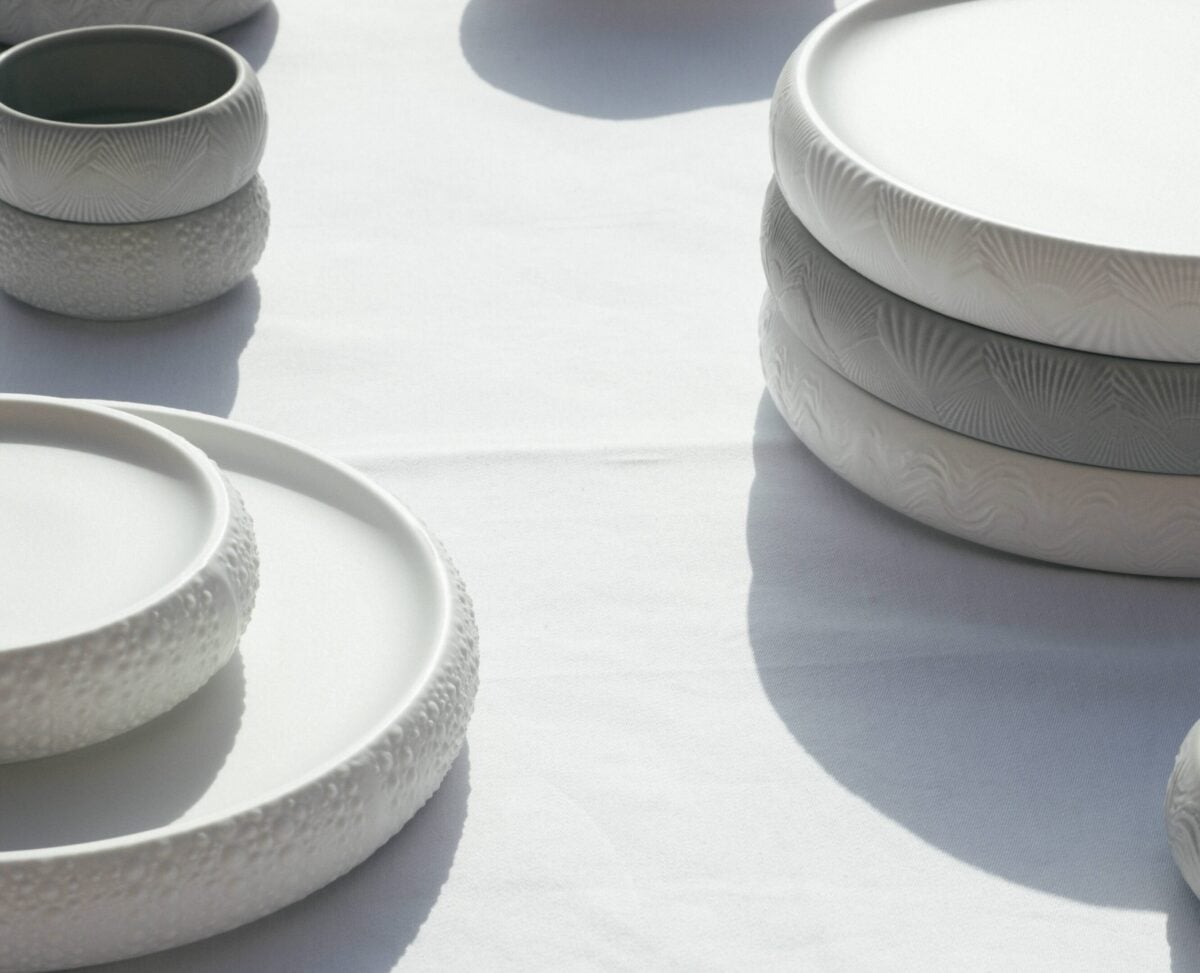 Arredo, il design sposa il colore Pantone 2026 Arredo, il design sposa il colore Pantone 2026