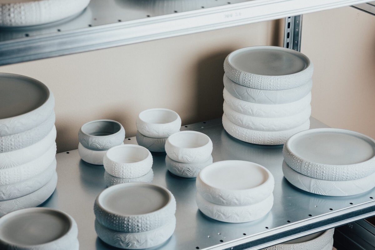 Arredo, il design sposa il colore Pantone 2026 Arredo, il design sposa il colore Pantone 2026