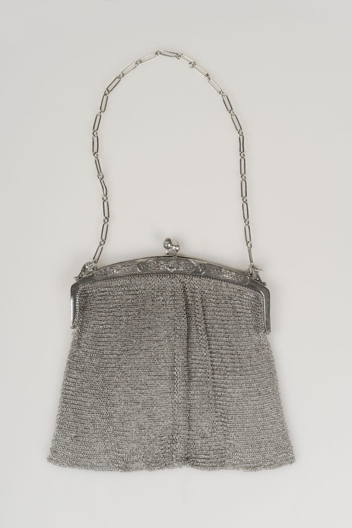 Non chiamateli accessori: viaggio nel glamour della Belle Epoque narrata da Boldini e i suoi coevi Non chiamateli accessori: viaggio nel glamour della Belle Epoque narrata da Boldini e i suoi coevi