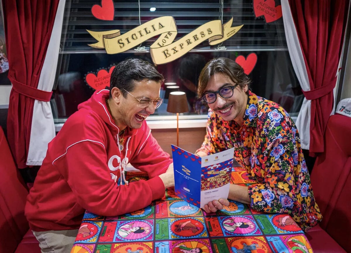 Alessandro Enriquez firma il Sicilia Express