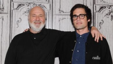 Orrore a Hollywood, il regista Rob Reiner e la moglie accoltellati: arrestato il figlio Nick. Il mistero dietro la tragedia familiare