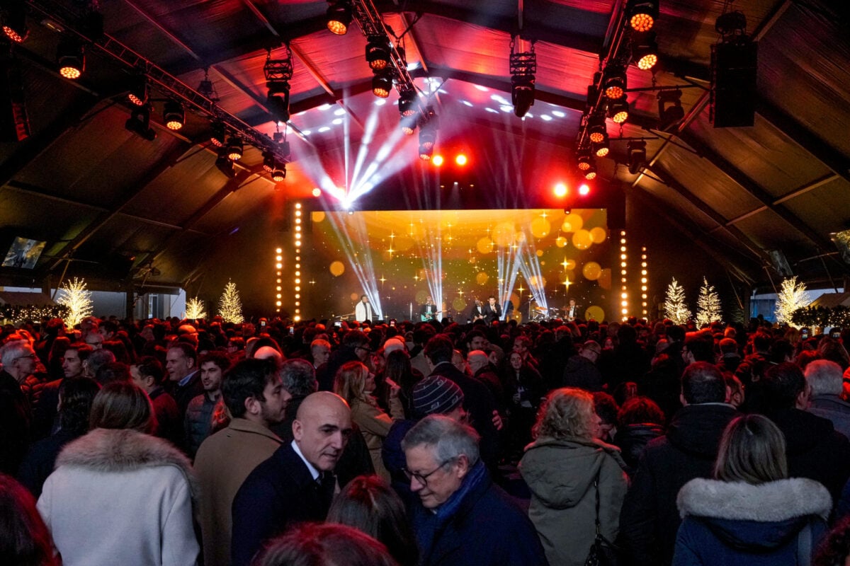 Pier Silvio Berlusconi, nel discorso di Natale il ricordo affettuoso del padre e il futuro di Mediaset