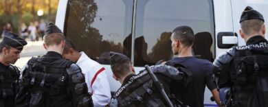 Francia sotto assedio: jihad e giovani, l’allarme che cresce