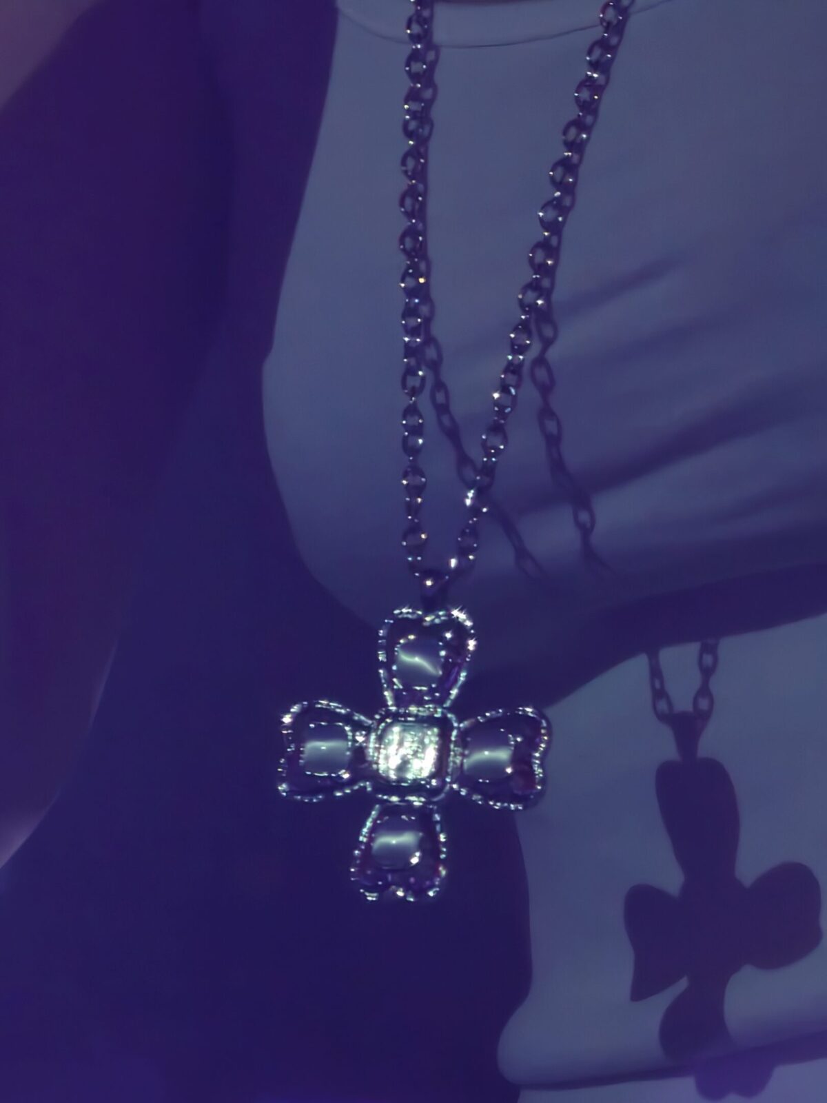 Dall’ultimo anello al primo piano: il teleconverter OPPO che riporta l’ottica al centro