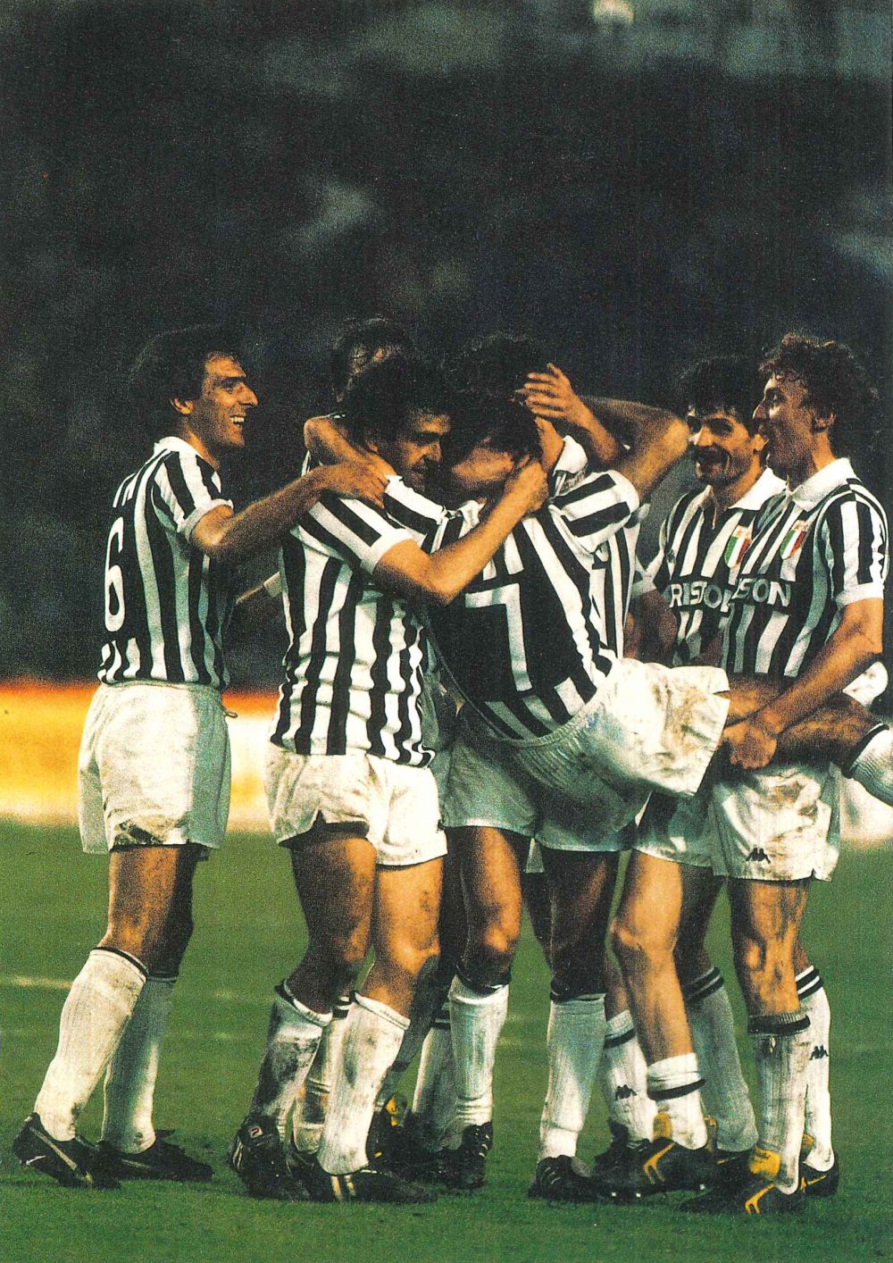 «Juventus. Primo amore», al cinema il documentario che racconta l’orgoglio bianconero come una storia d’Italia «Juventus. Primo amore», al cinema il documentario che racconta l’orgoglio bianconero come una storia d’Italia