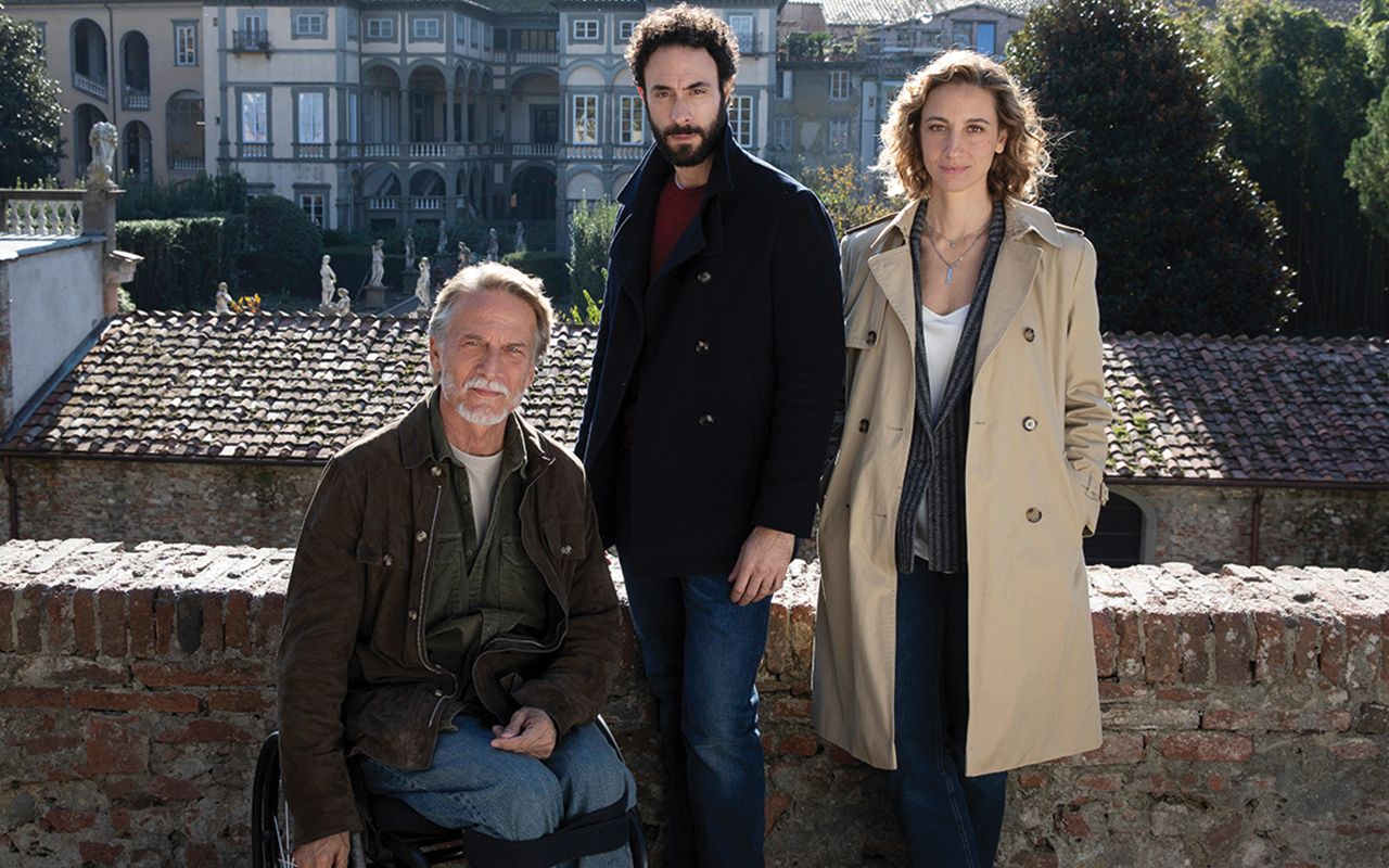 “L’Altro Ispettore”: arriva in tv la serie innovativa che introduce un modo di indagare rivoluzionario (senza armi nè violenza)