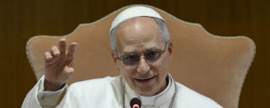 Leone XIV, il Papa conservatore che rilancia l’Europa e le sue radici giudaico-cristiane