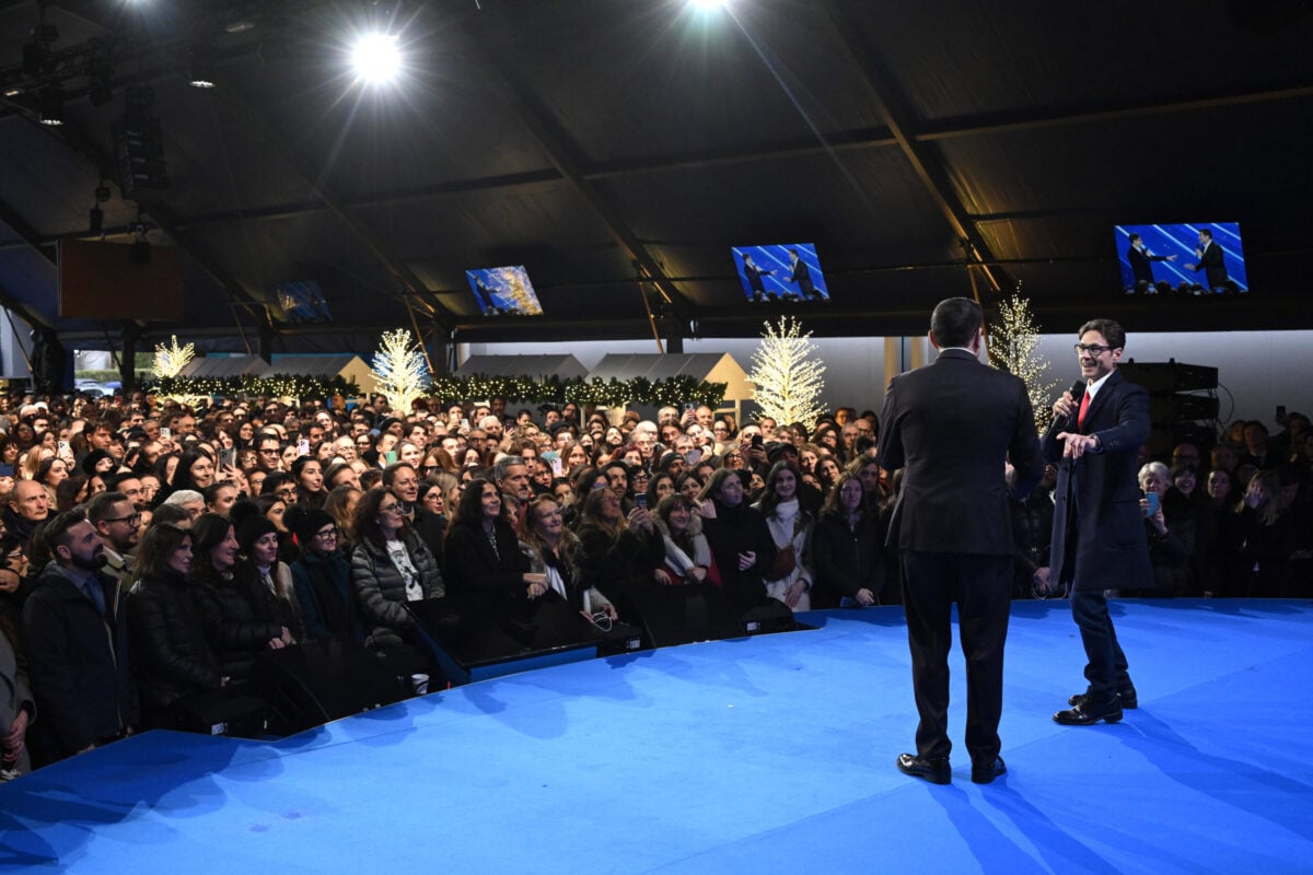 Pier Silvio Berlusconi, nel discorso di Natale il ricordo affettuoso del padre e il futuro di Mediaset