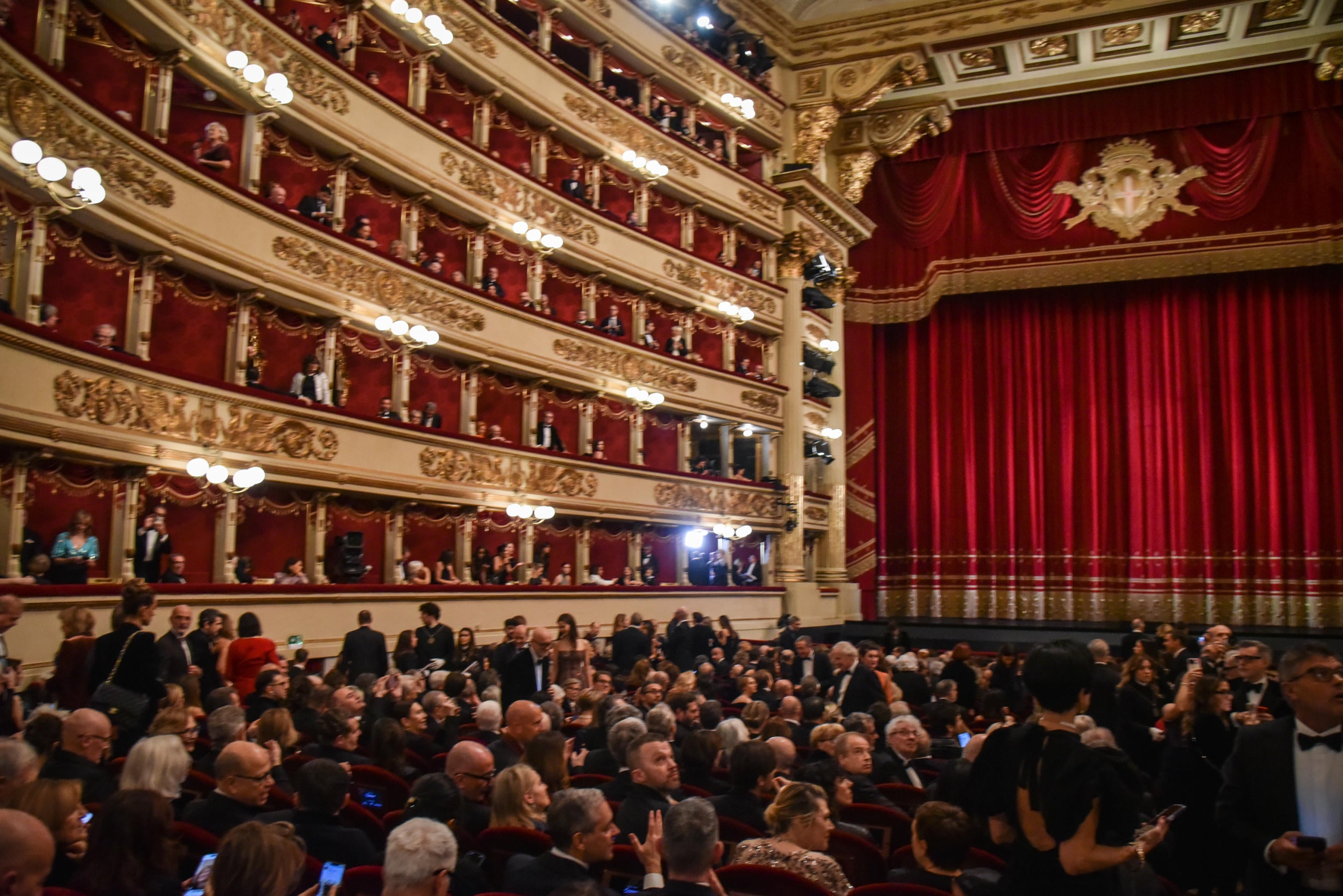 Prima della Scala, ecco chi c’era: i volti della notte più attesa di Milano Prima della Scala, ecco chi c’era: i volti della notte più attesa di Milano