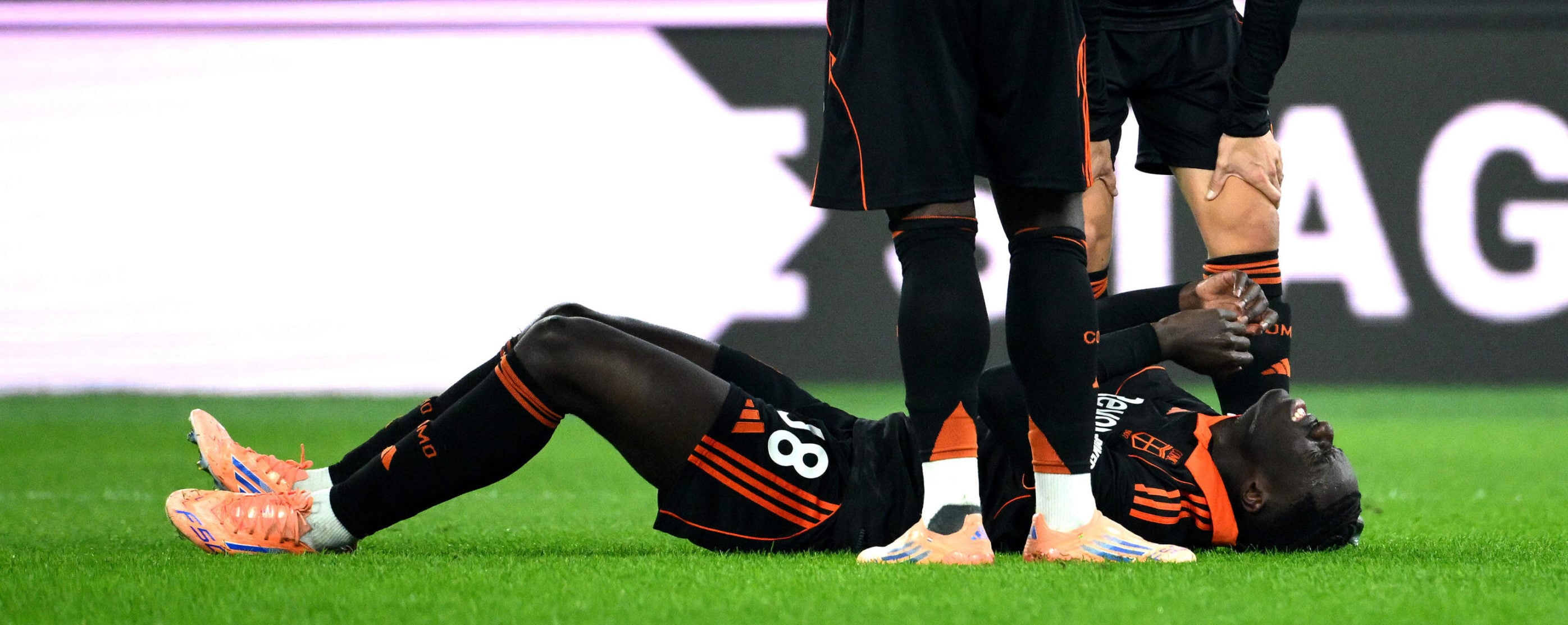 La Coppa d’Africa al via tra le polemiche (e perché il Senegal ce l’ha con Fabregas) La Coppa d’Africa al via tra le polemiche (e perché il Senegal ce l’ha con Fabregas)