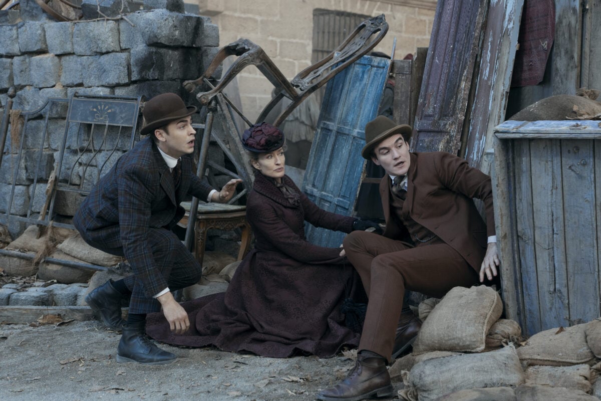 Young Sherlock: Guy Ritchie riporta alle origini il detective di Baker Street Young Sherlock: Guy Ritchie riporta alle origini il detective di Baker Street