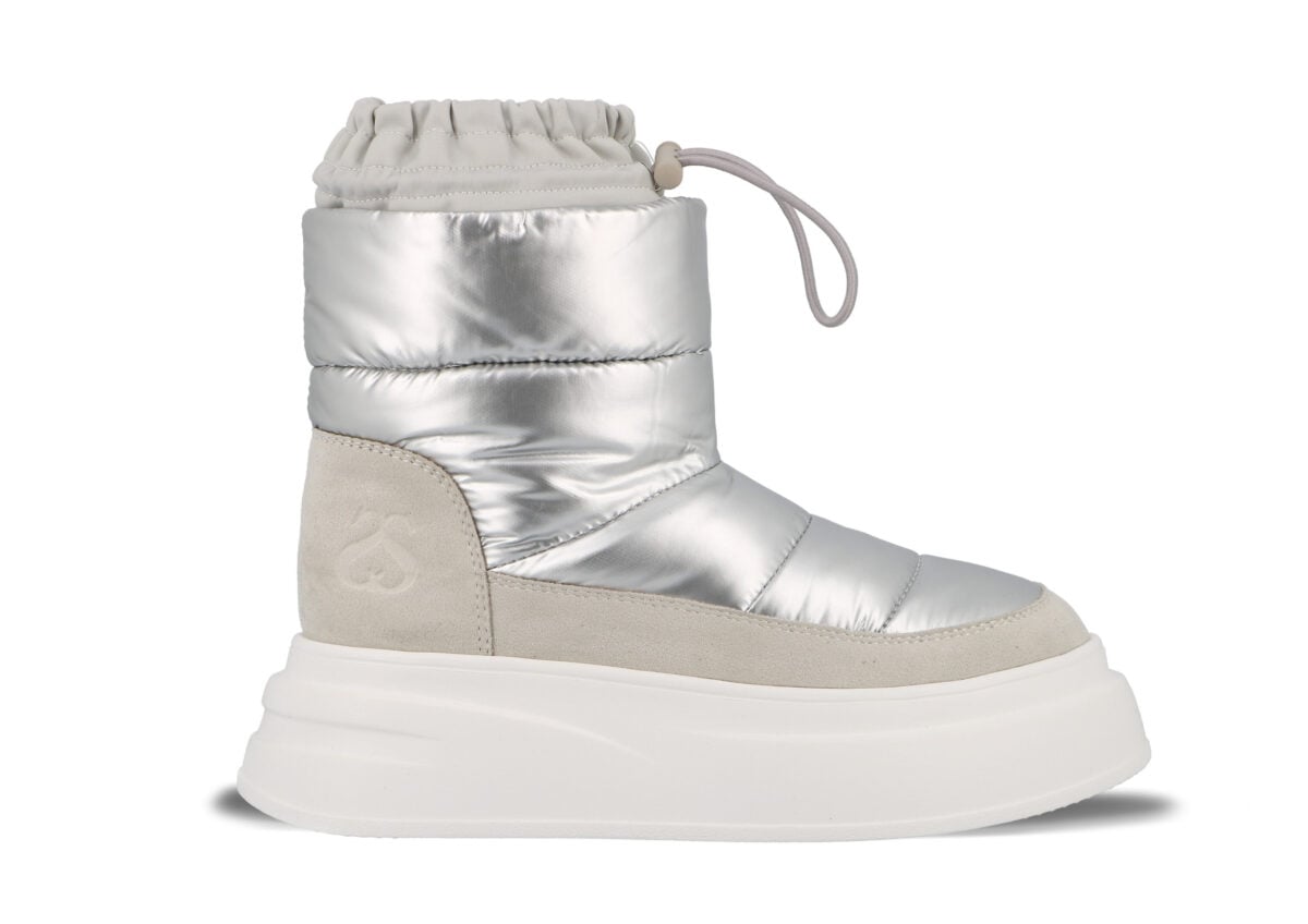 Pantone: il 2026 è l’anno del Cloud Dancer Pantone: il 2026 è l’anno del Cloud Dancer