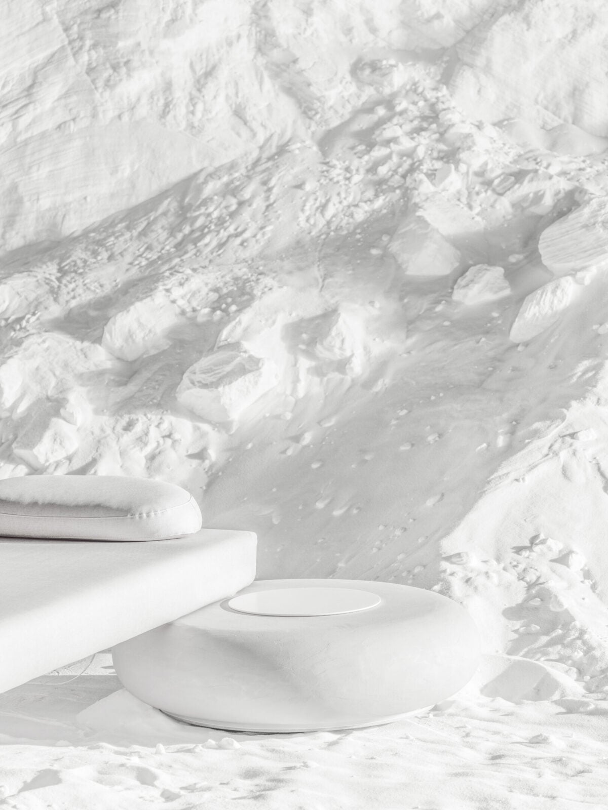 Arredo, il design sposa il colore Pantone 2026 Arredo, il design sposa il colore Pantone 2026