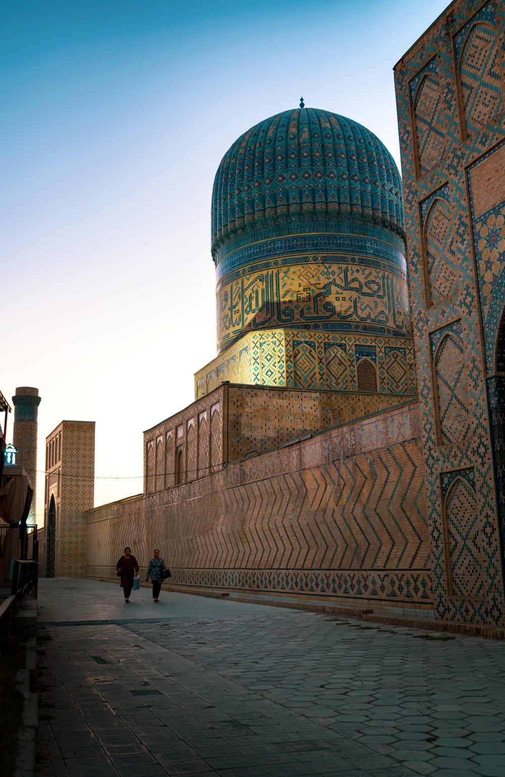 Verso Samarcanda. Cosa vedere in Uzbekistan, una delle mete imperdibili del 2026 Verso Samarcanda. Cosa vedere in Uzbekistan, una delle mete imperdibili del 2026