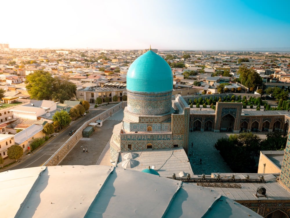 Verso Samarcanda. Cosa vedere in Uzbekistan, una delle mete imperdibili del 2026 Verso Samarcanda. Cosa vedere in Uzbekistan, una delle mete imperdibili del 2026