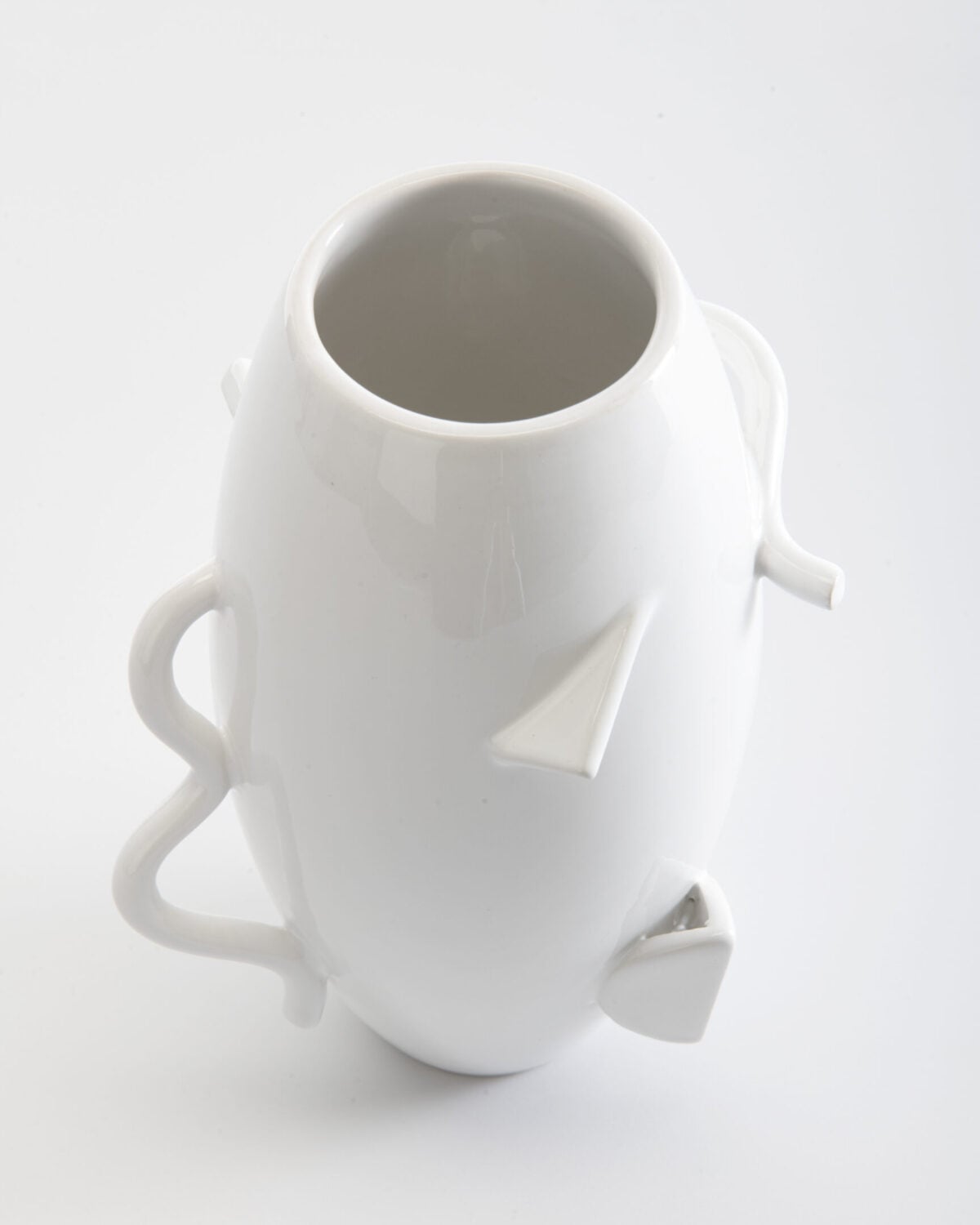 Arredo, il design sposa il colore Pantone 2026 Arredo, il design sposa il colore Pantone 2026