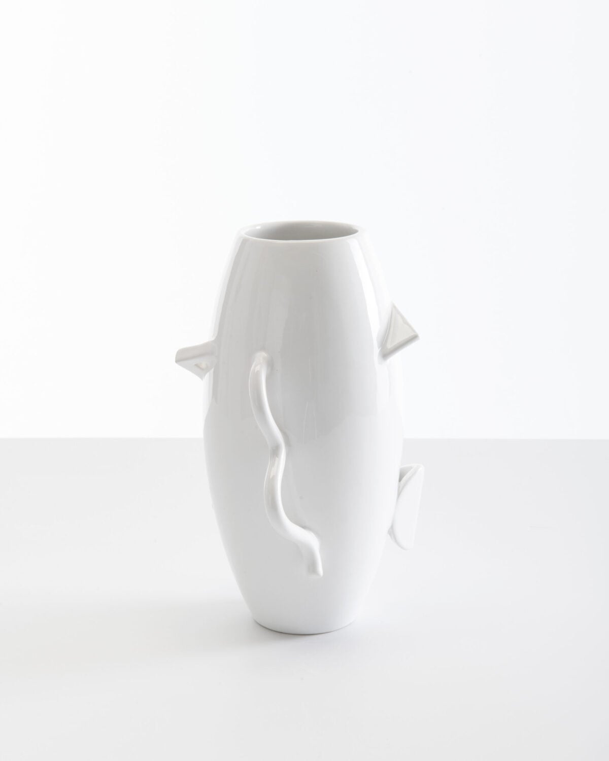 Arredo, il design sposa il colore Pantone 2026 Arredo, il design sposa il colore Pantone 2026