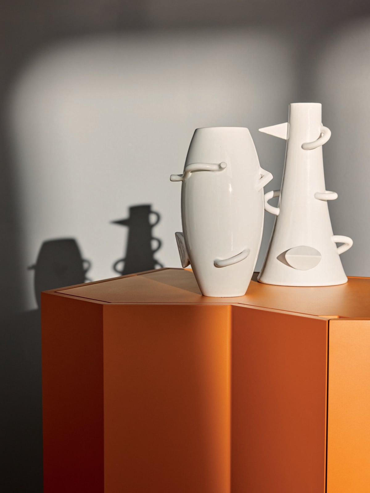 Arredo, il design sposa il colore Pantone 2026 Arredo, il design sposa il colore Pantone 2026