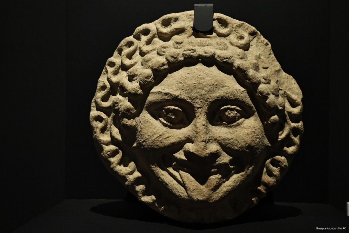 Il MArRC celebra con una mostra Gianni Versace