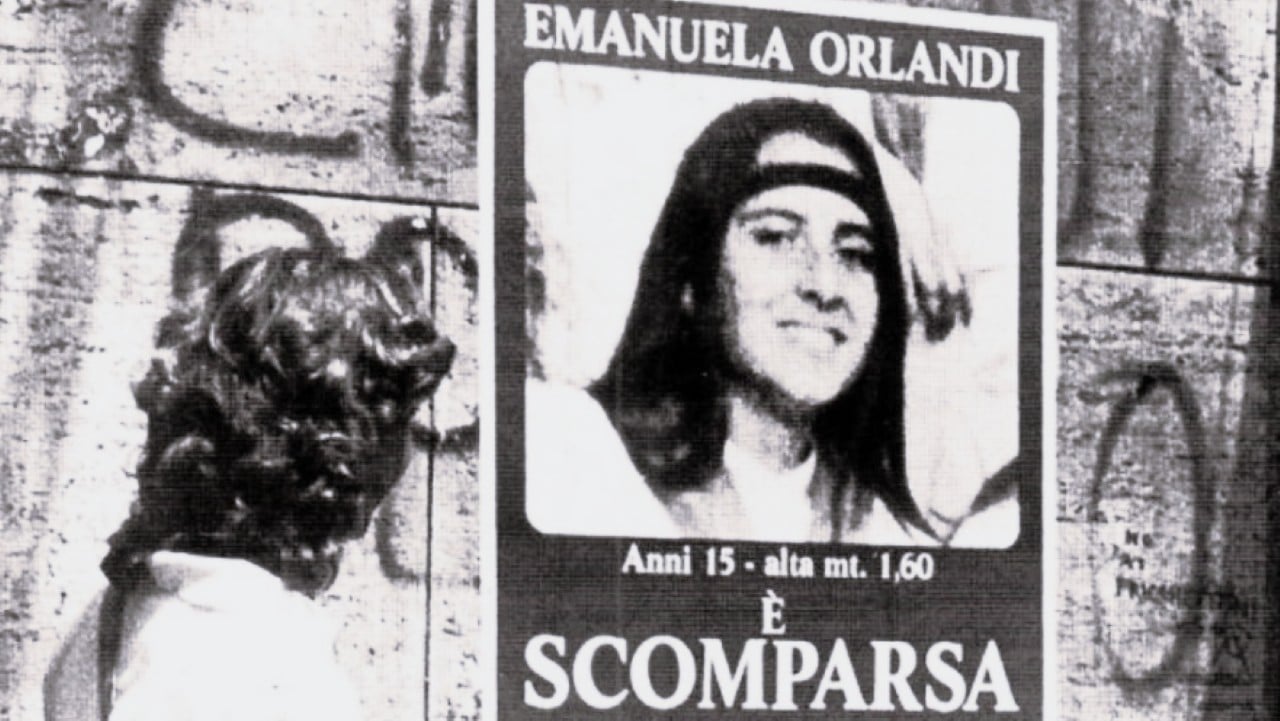 Emanuela Orlandi, indagata l’amica Laura Casagrande per i racconti (falsi) sul giorno della scomparsa Emanuela Orlandi, indagata l’amica Laura Casagrande per i racconti (falsi) sul giorno della scomparsa