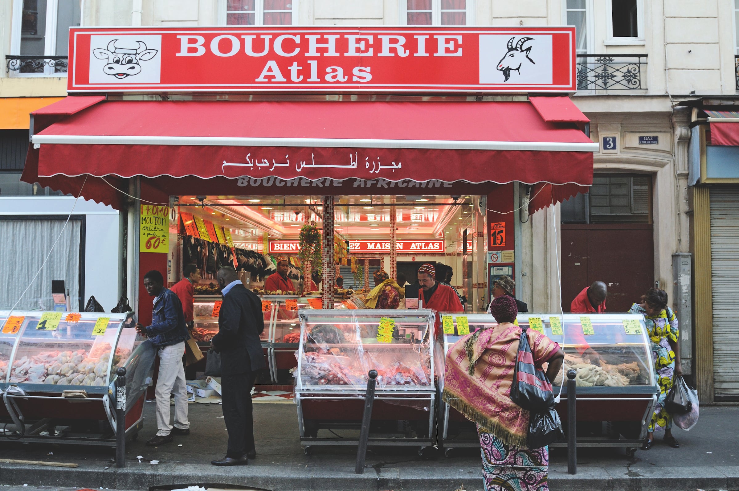 L’islamizzazione vien mangiando: il mercato halal che cambia l’Europa L’islamizzazione vien mangiando: il mercato halal che cambia l’Europa