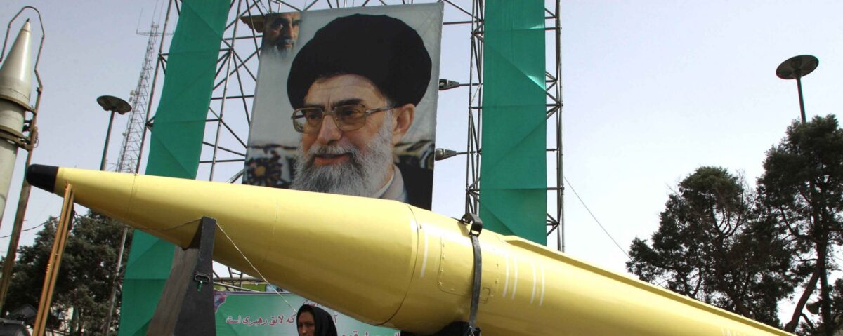 Iran America, per i colloqui in Oman la strada è (molto) in salita. Ecco cosa potrebbe succedere