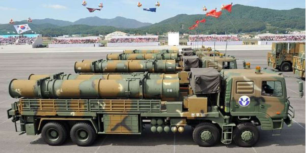 Crescono le tensioni sul fronte asiatico: Seoul pensa al nucleare Crescono le tensioni sul fronte asiatico: Seoul pensa al nucleare