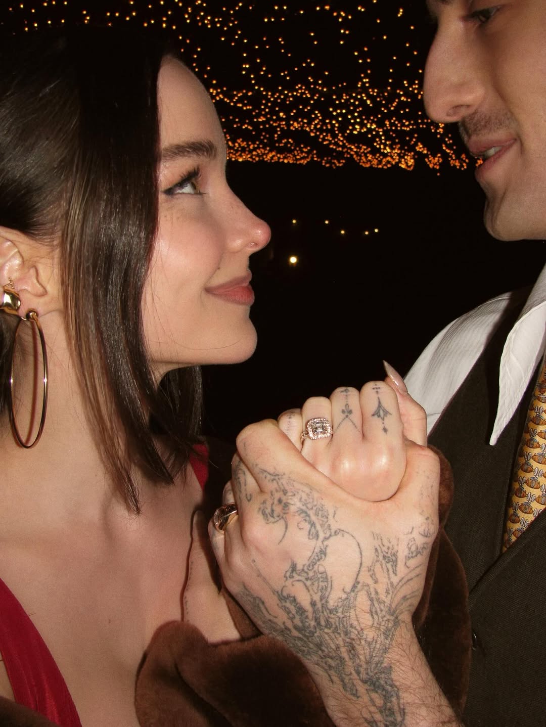 Chi è Dove Cameron, la futura moglie di Damiano David: carriera, amore e fidanzamento Chi è Dove Cameron, la futura moglie di Damiano David: carriera, amore e fidanzamento