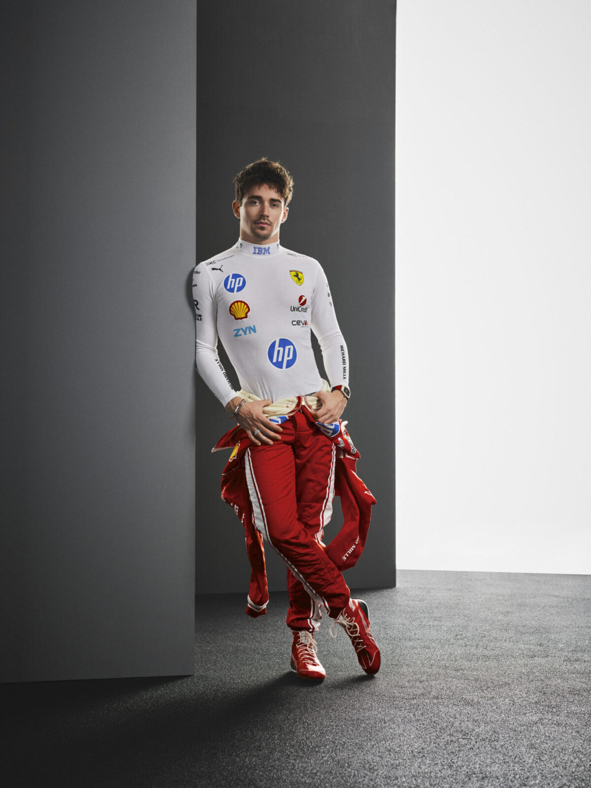 Ecco la nuova Ferrari per rinascere. Hamilton e Leclerc subito in pista