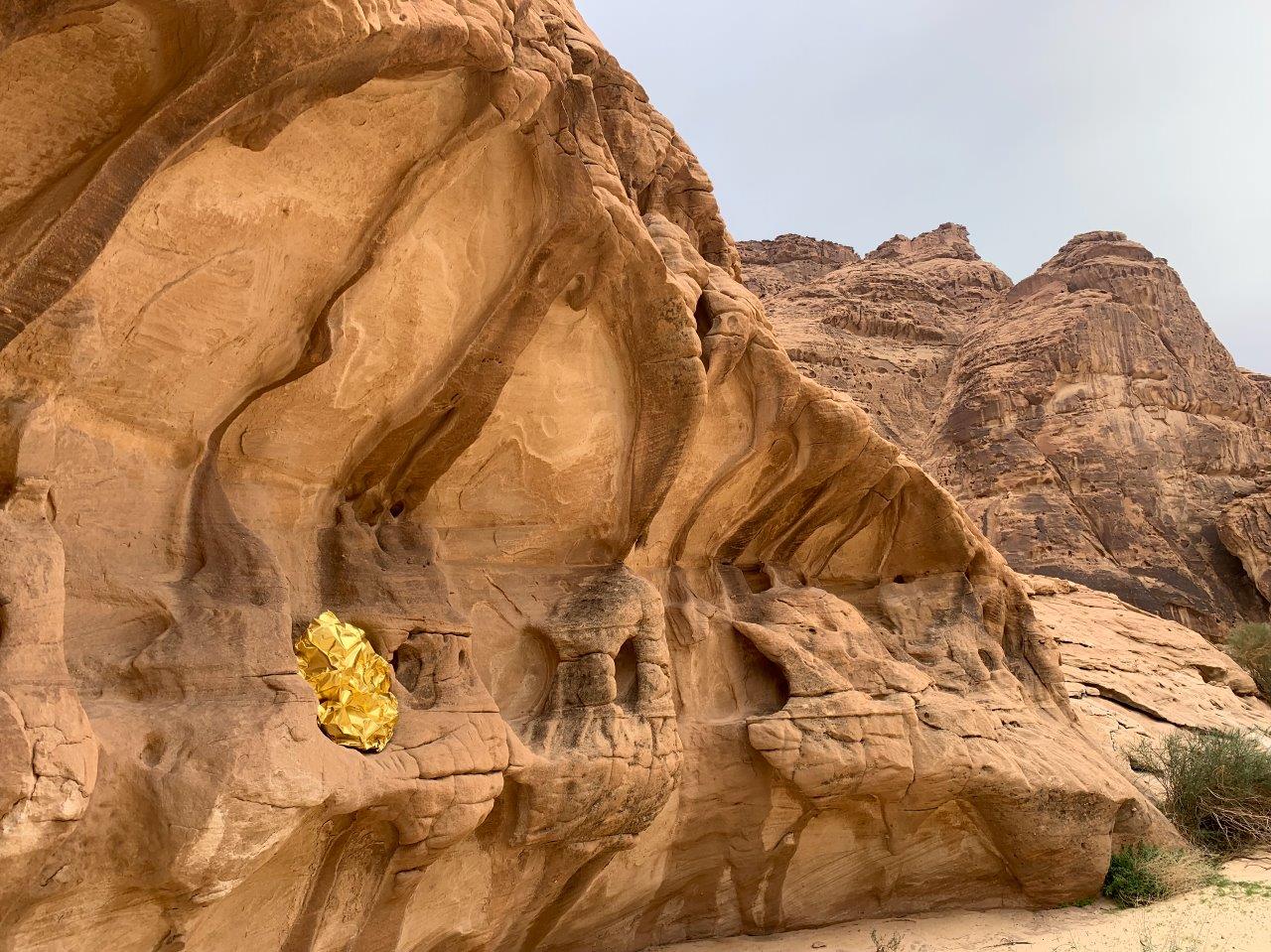 Arte Ellittica: ecco cos’è il nuovo movimento che racconta il caos contemporaneo